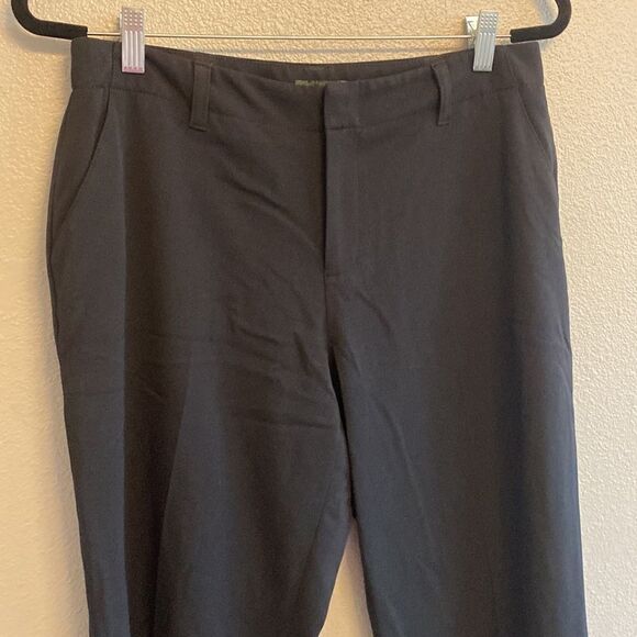 Eddie Bauer- Blakey Fit black pants- Size 10 petite - Picture 2 of 8
